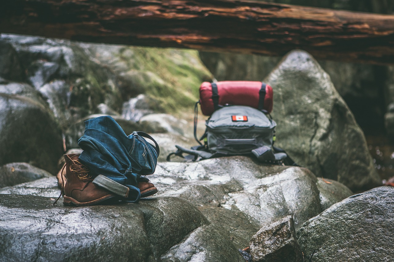 What to Pack for a Day Hike When the Weather Turns